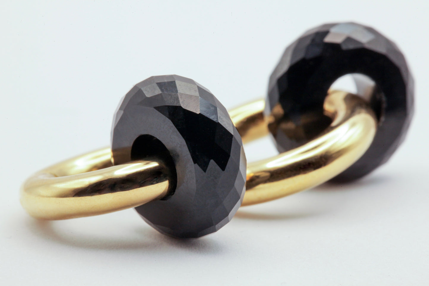 Black onyx hoop gold earrings 