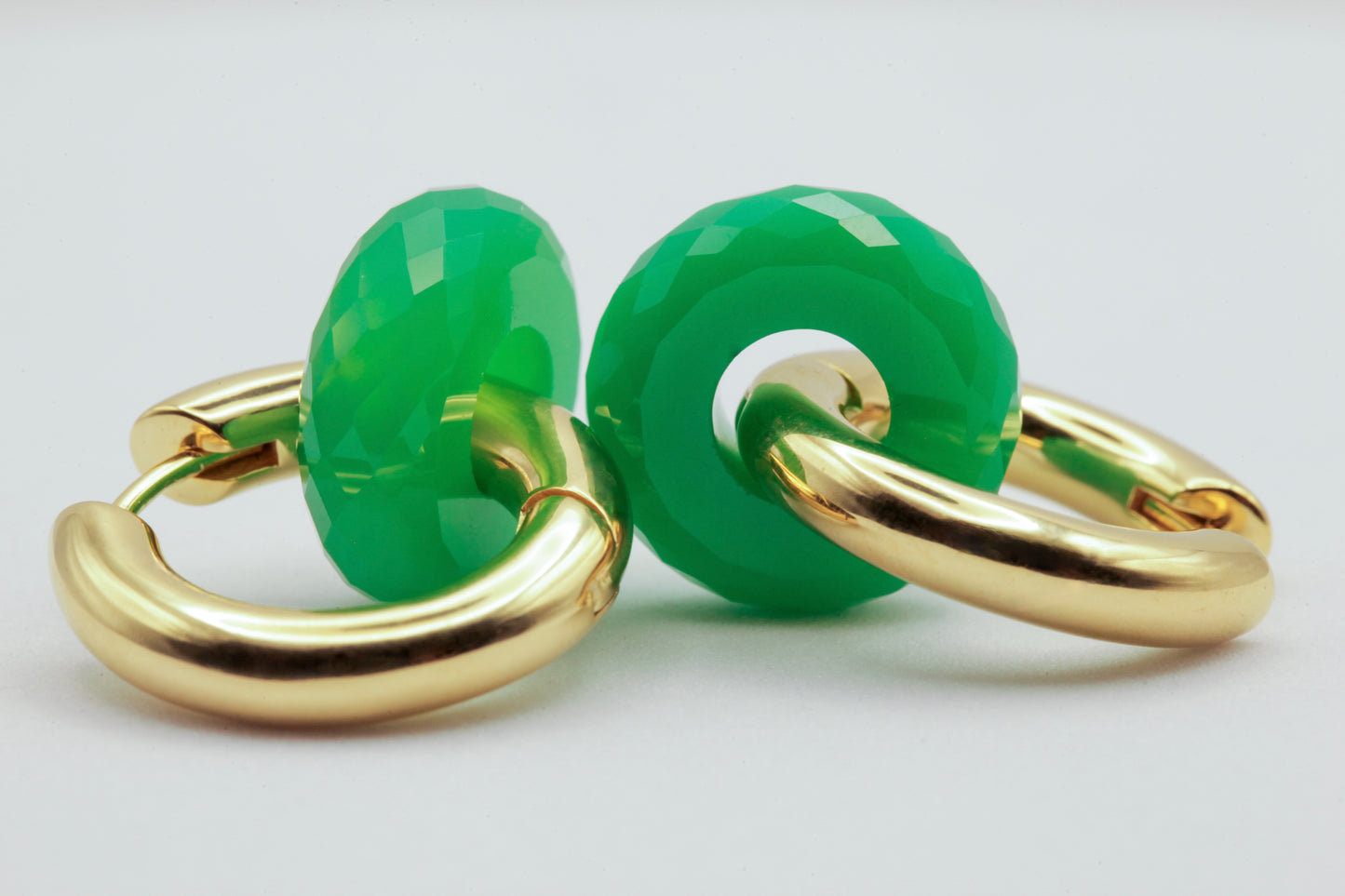 Chrysoprase hoop gold earrings 