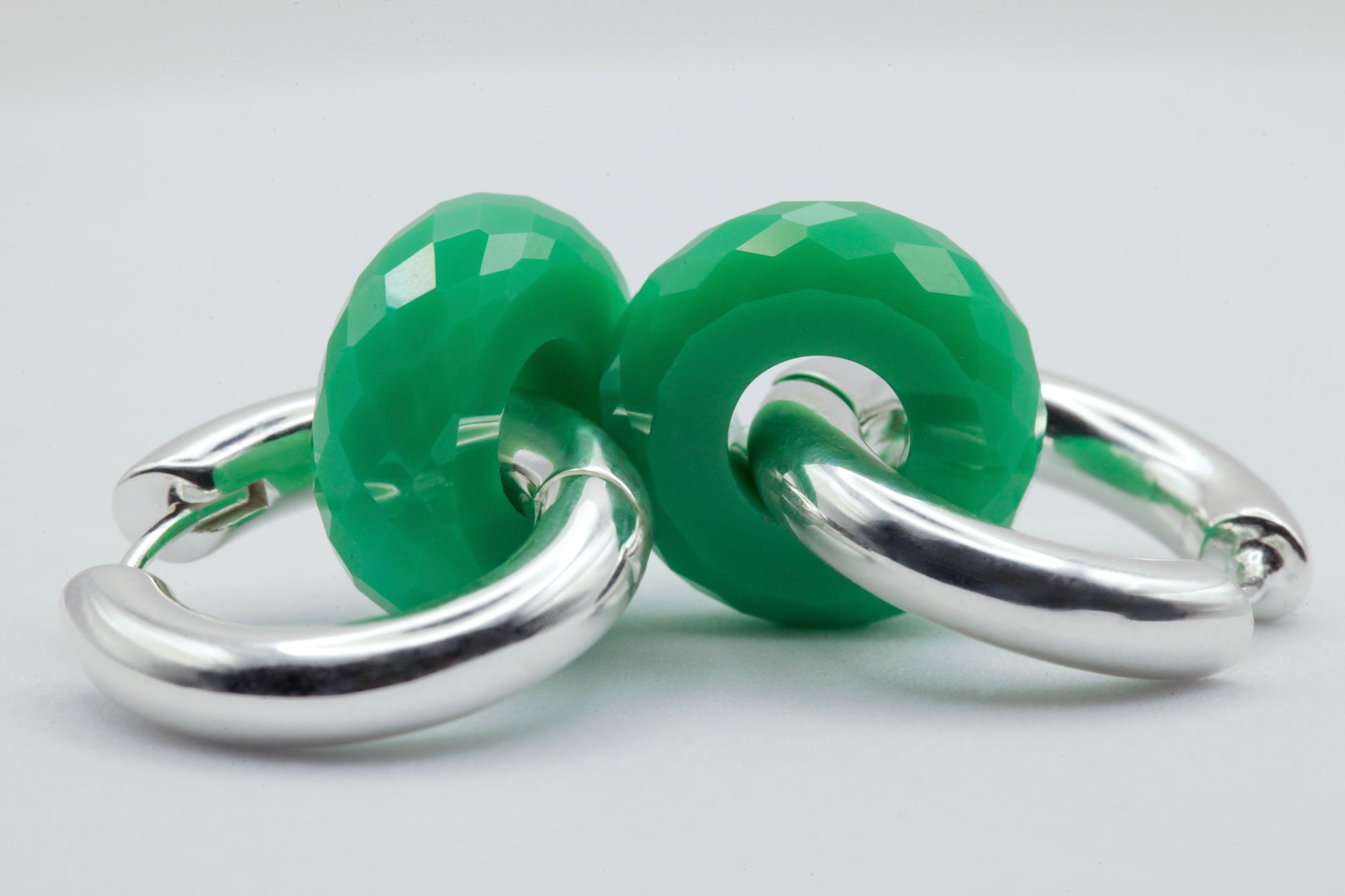 Chrysoprase hoop silver earrings 