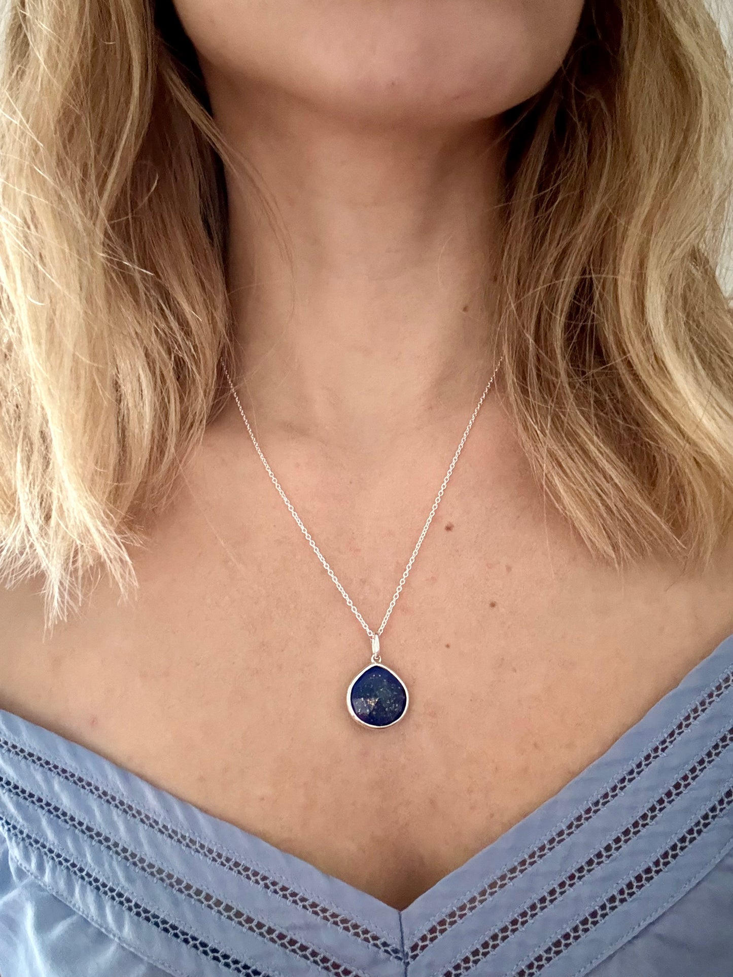 Lapis lazuli pear pendant