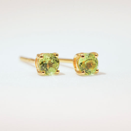 Peridot gold studs