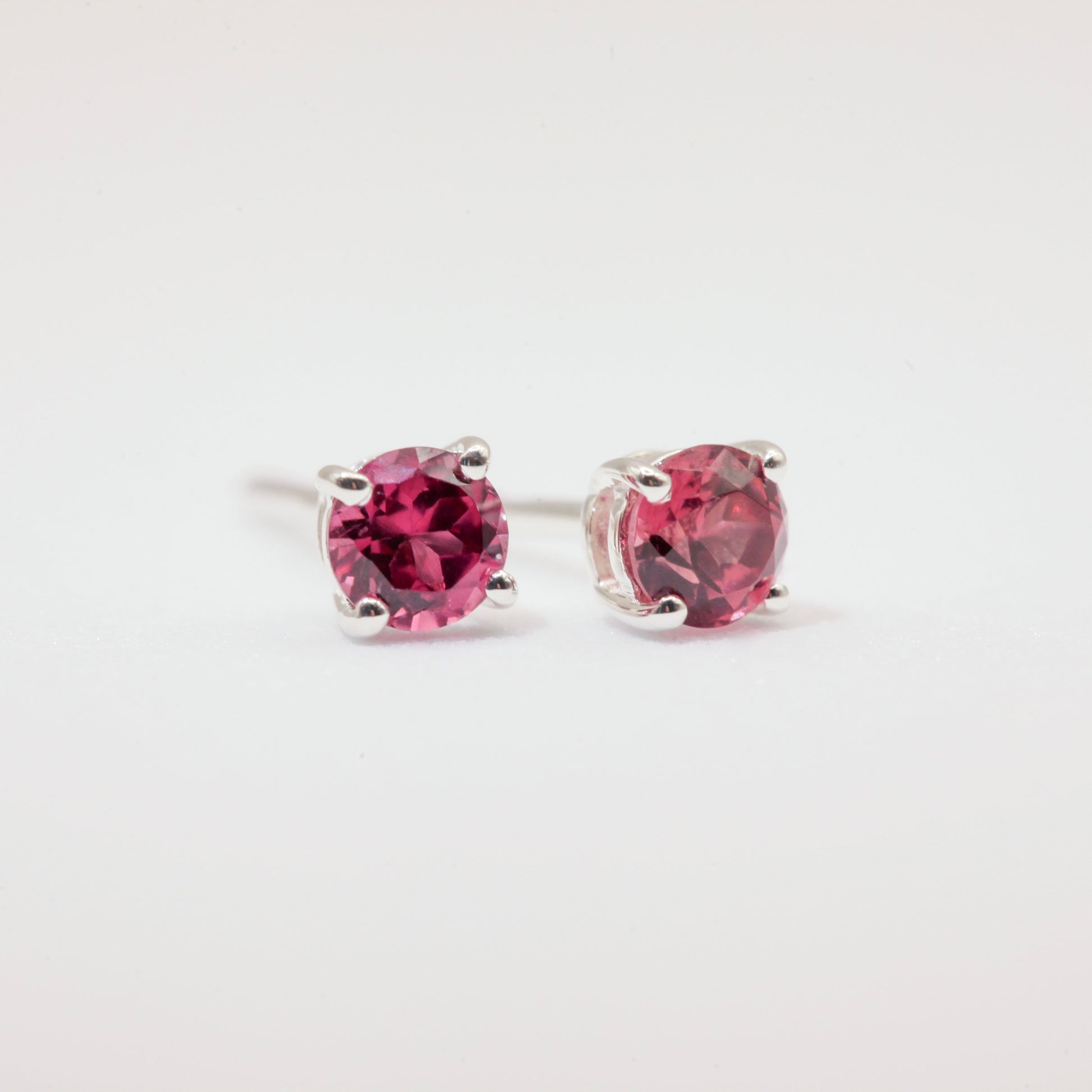 Rhodolite silver studs