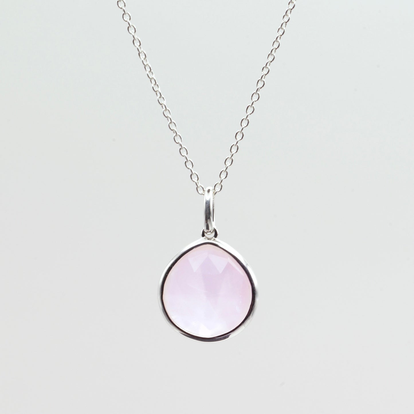 Rose quartz silver pear pendant 