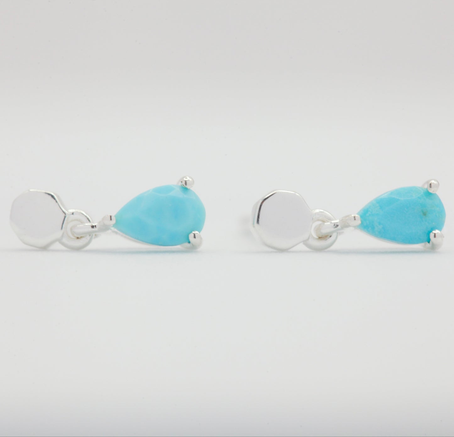 Turquoise silver earring ss